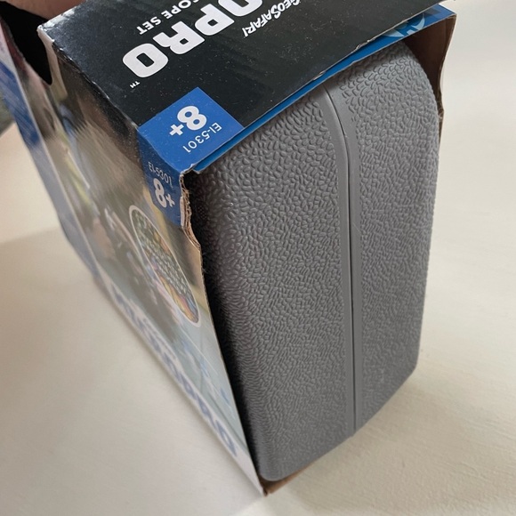 Brand new with tags! Kids microscope set STEM science educational learning - Picture 8 of 8